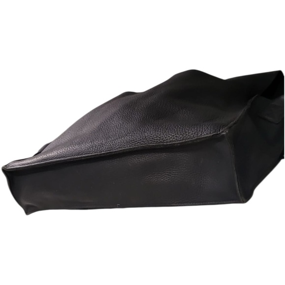 👨🏻‍🎤🎸 Gene Simmons Limited Edition “Money Bag” Leather Flap Tote 🎸👨🏻‍🎤 - Picture 3 of 16